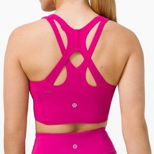 🍇NWOT Stash It Bra Size 8 in Ripened Raspberry